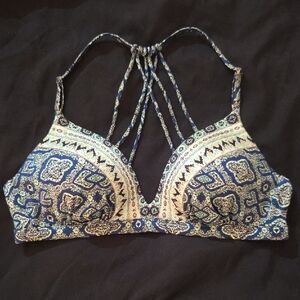 Athleta Blue and Cream Patterned Bikini Top